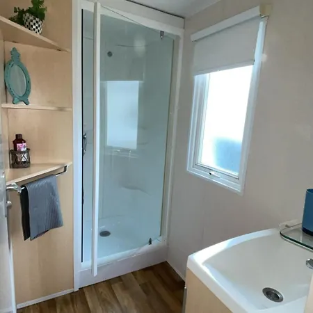 Le Ried B021 Et N038 אתר קמפינג *